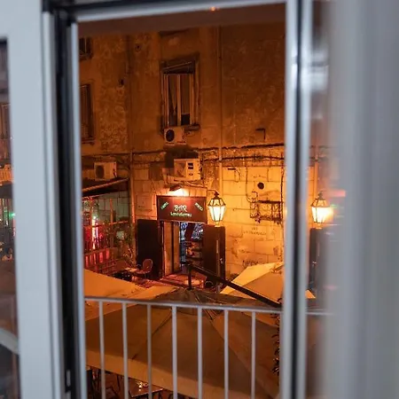 Angolo Bellini By Dimorra Apartment Naples